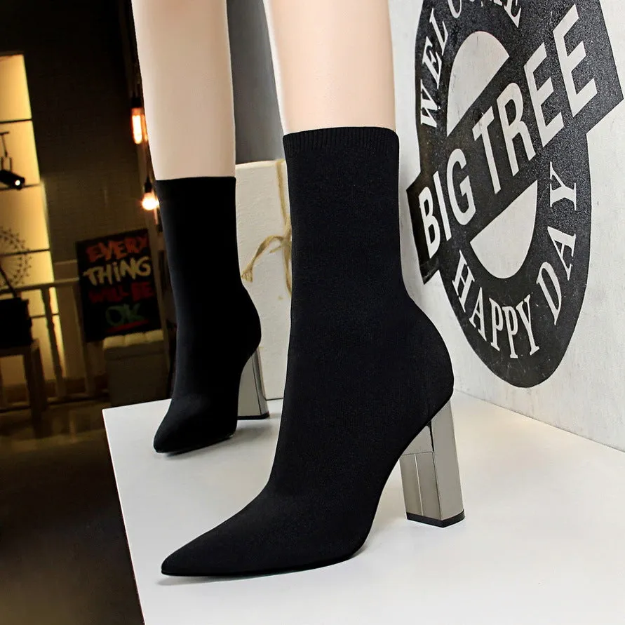 3128-2 HOTan and NEWn Style Women's Short Boots Metal Heel Chunky Heel High Heel Sexy Nightclubs Thinner Pointed Wool Ankle Boots