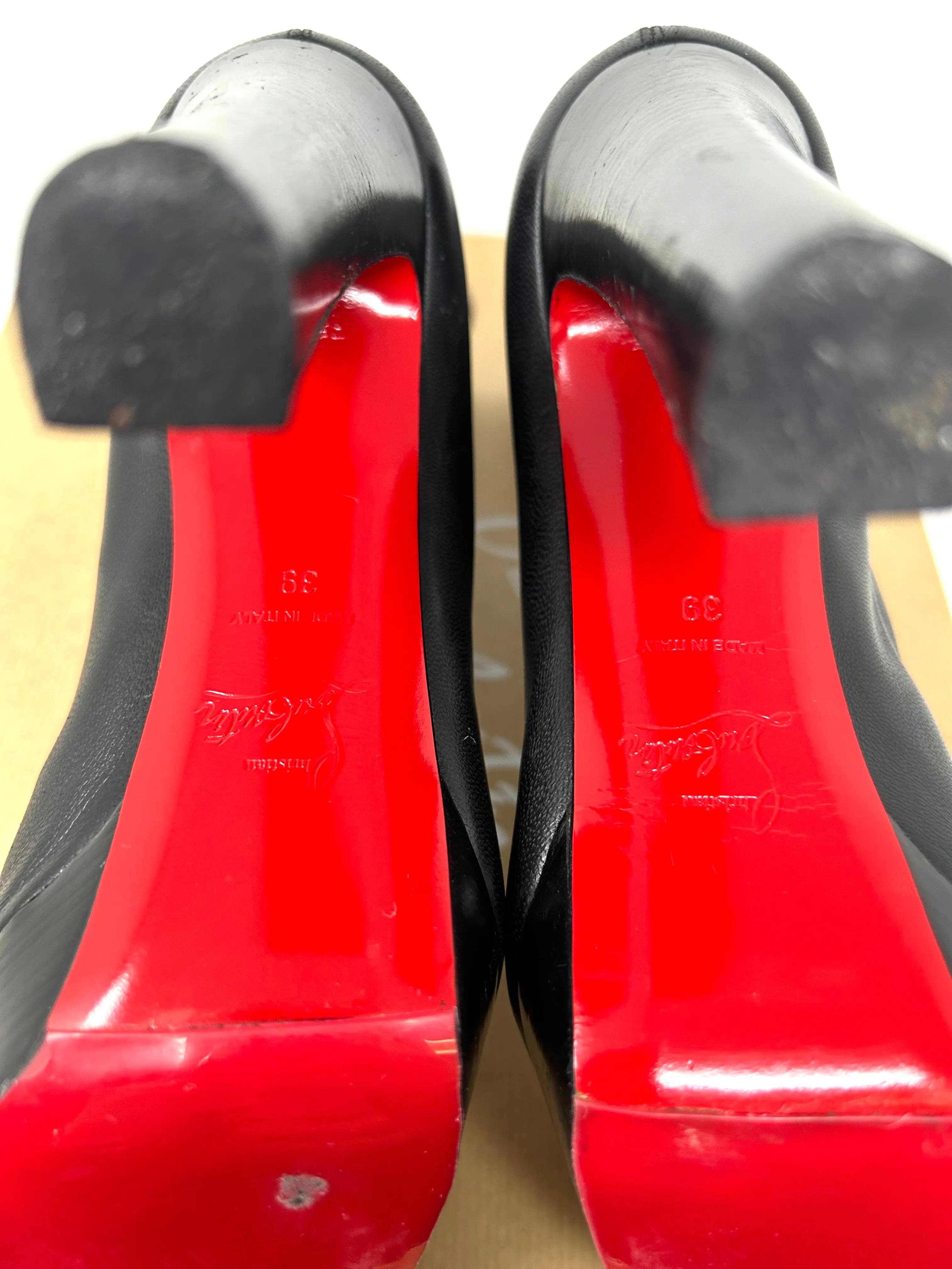 Christian Louboutin Chasseresse 140 Black Leather Ankle Boots 39 UK 6